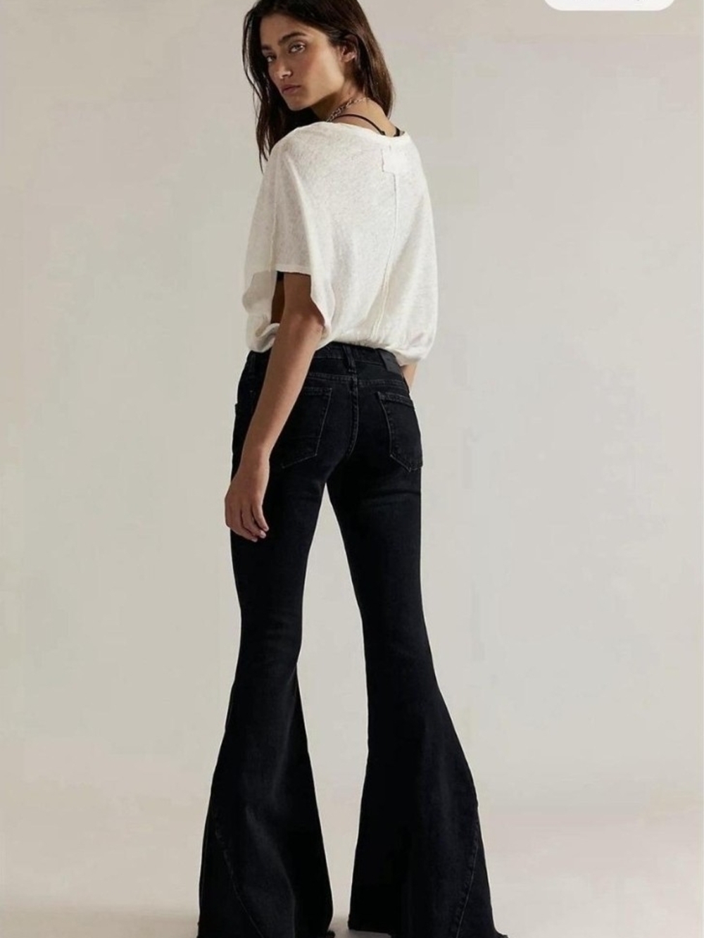We The Free by Free People Emre Flare Jeans Black Orchid Size 31, 32 NWT - Picture 7 of 7